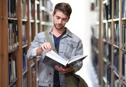student-library-books-3500990